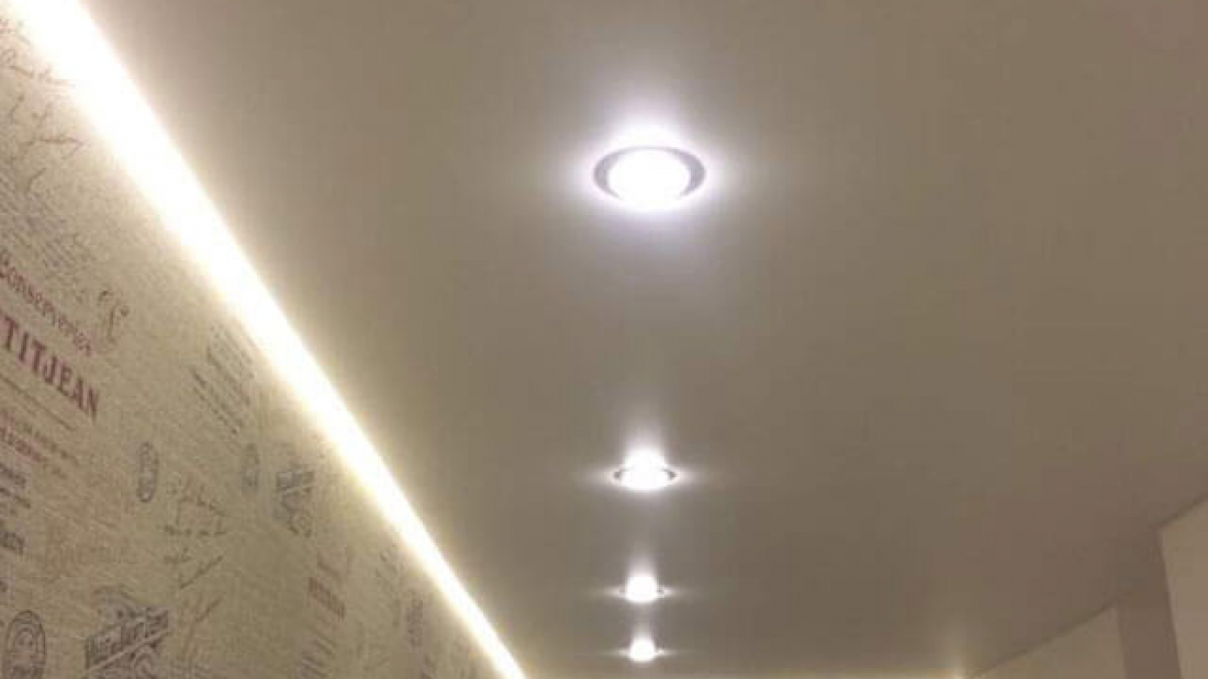 Как сделать натяжной потолок со светодиодной подсветкой