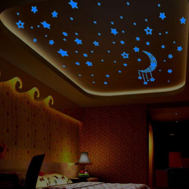 Светящиеся наклейки смотрятся особенно красиво в комнате отдыха